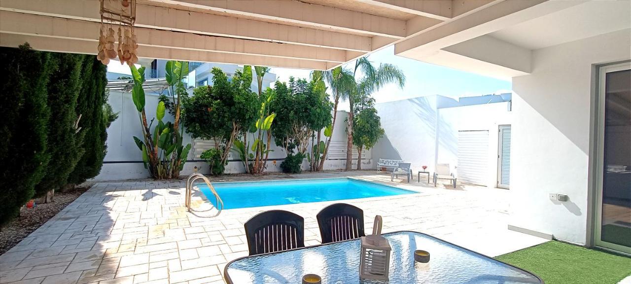 Colonial Villa 32 Perivólia Extérieur photo